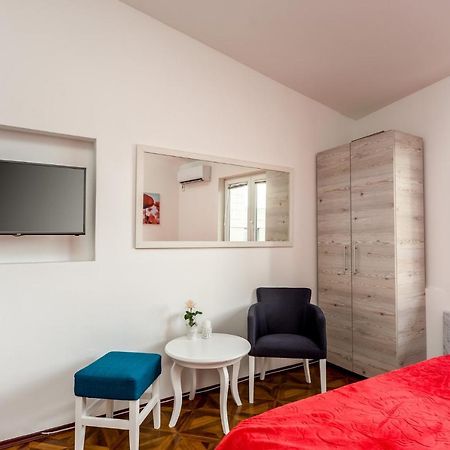 Lux Apartment In Downtown Belgrado Esterno foto